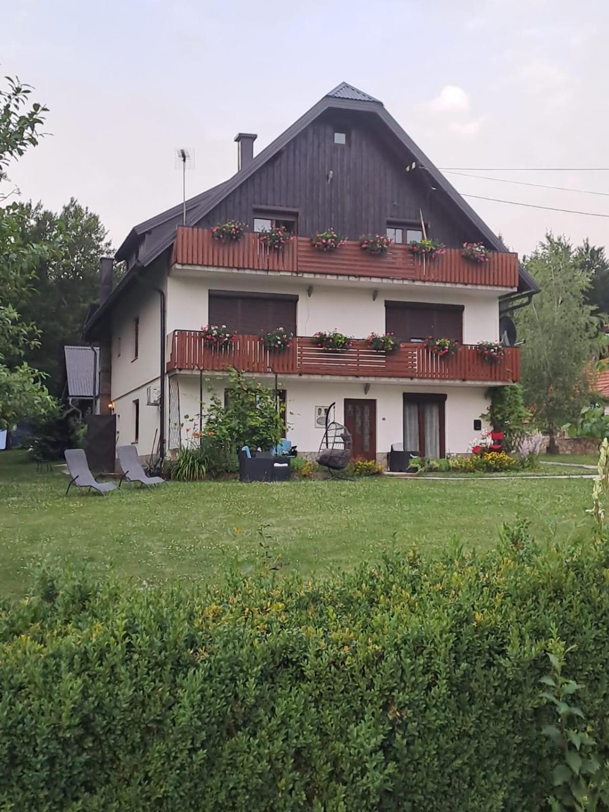 Hotel Tomljanovic Plitvička Jezera Esterno foto