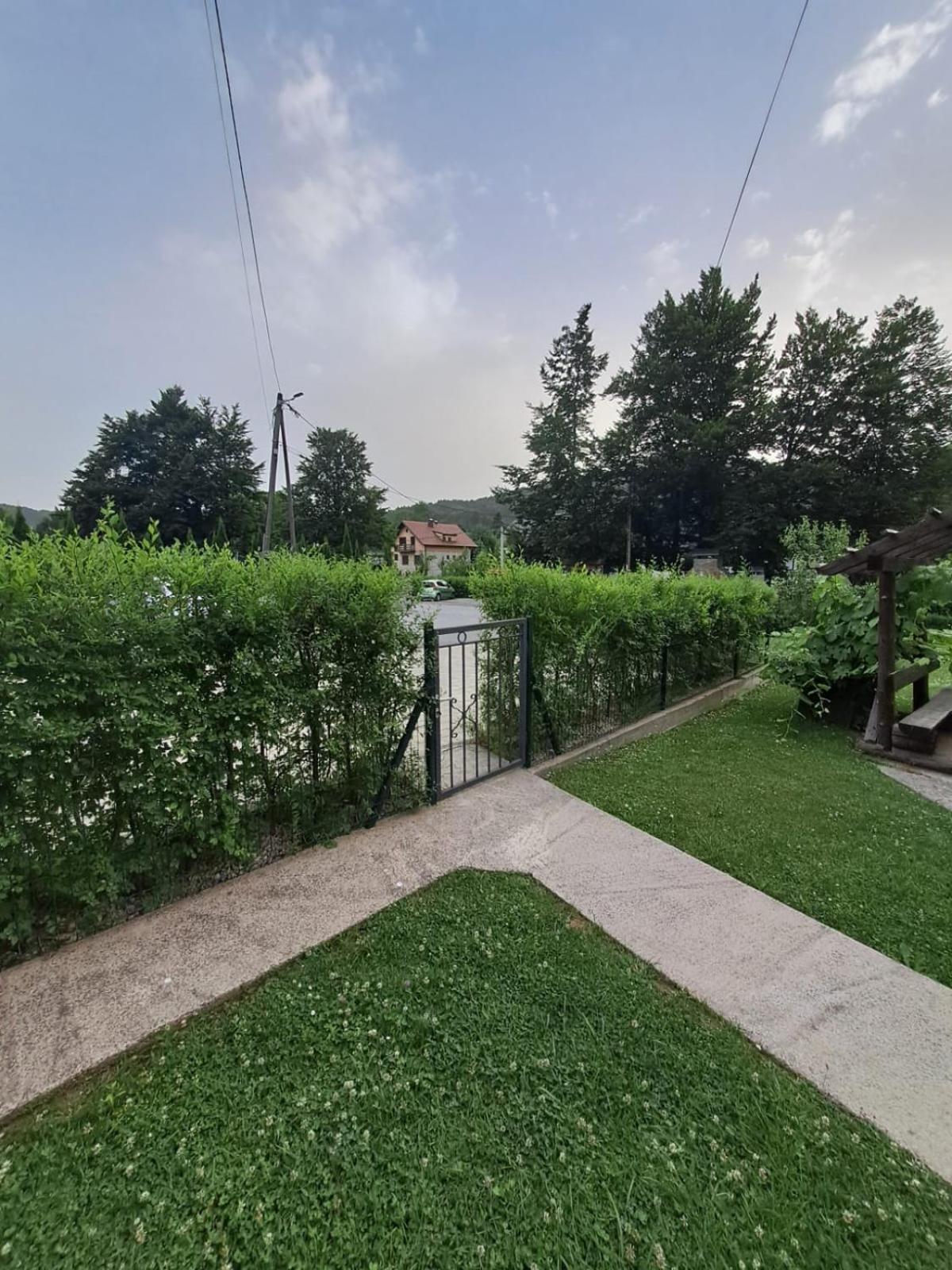 Hotel Tomljanovic Plitvička Jezera Esterno foto
