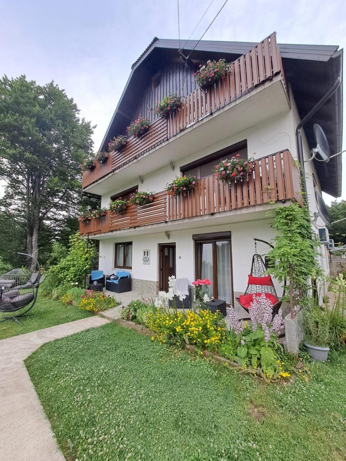 Hotel Tomljanovic Plitvička Jezera Esterno foto