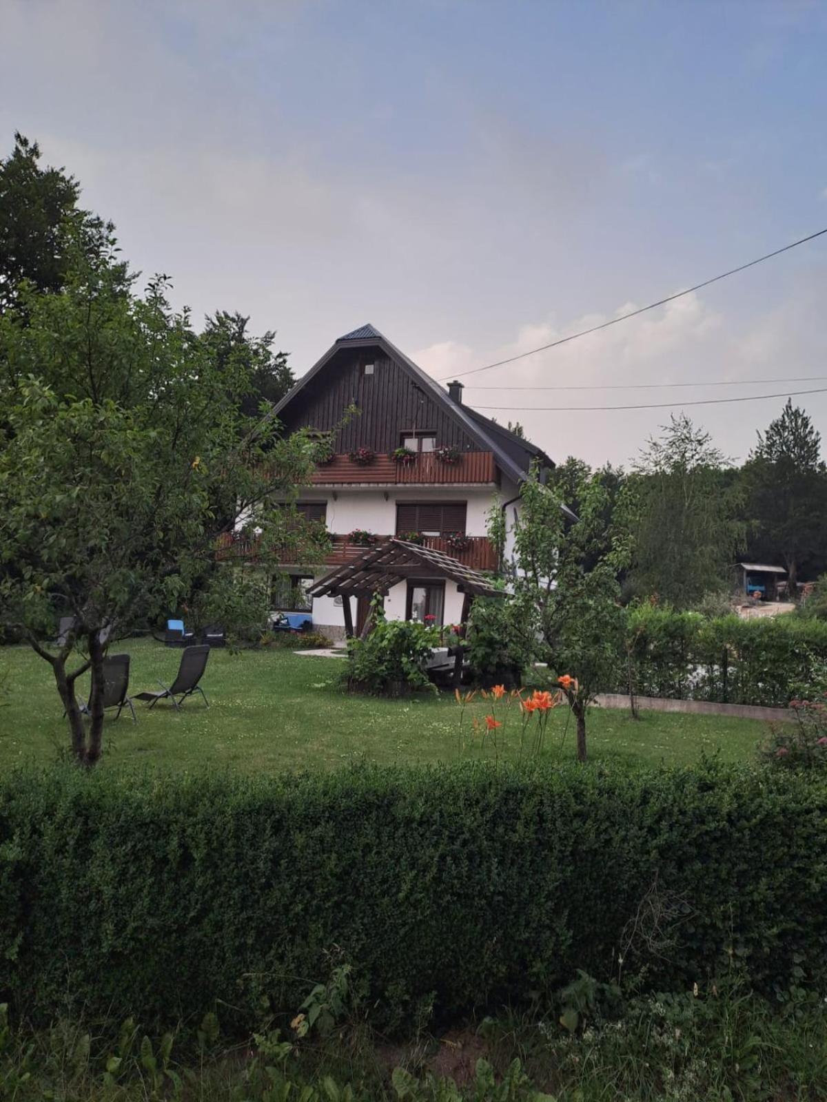 Hotel Tomljanovic Plitvička Jezera Esterno foto